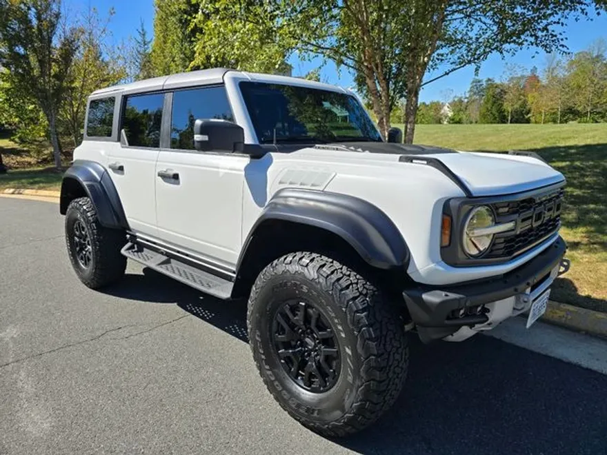 2022 Ford Bronco Raptor photo 1