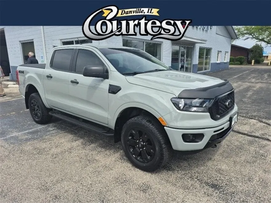 2023 Ford Ranger XLT photo 1