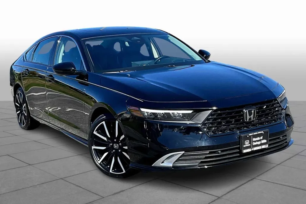 2023 Honda Accord Hybrid Touring photo 1