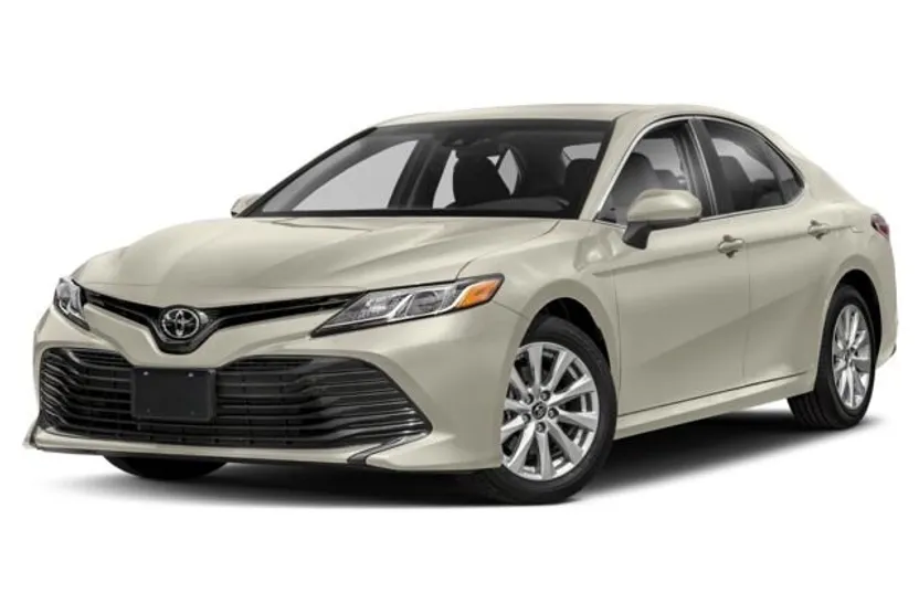 2018 Toyota Camry XLE photo 1