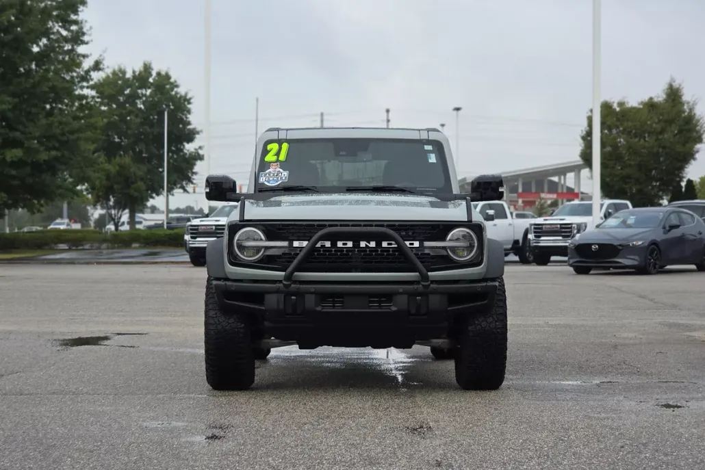 2021 Ford Bronco First Edition photo 1