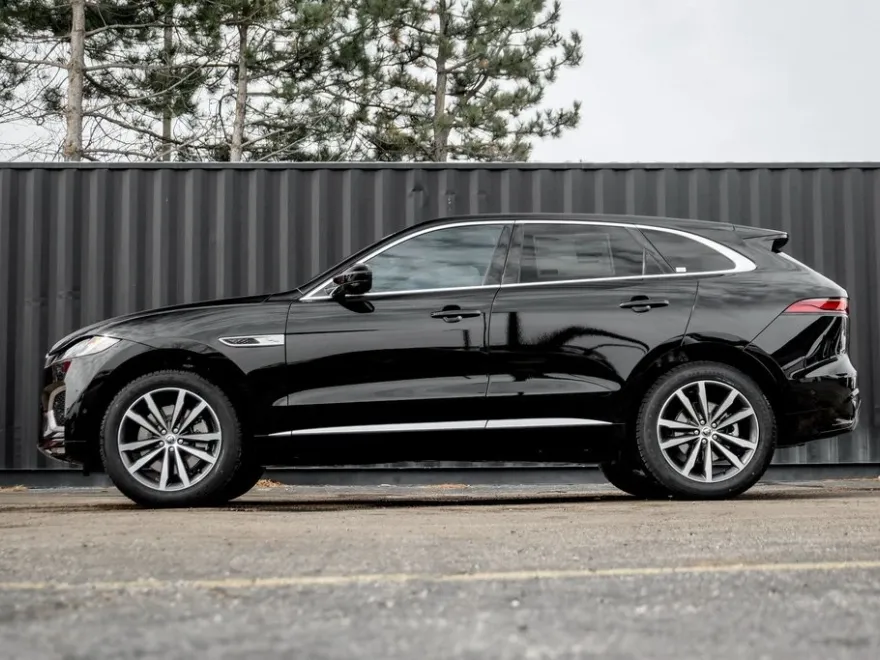 2026 Jaguar F-PACE P250 R-Dynamic S photo 1