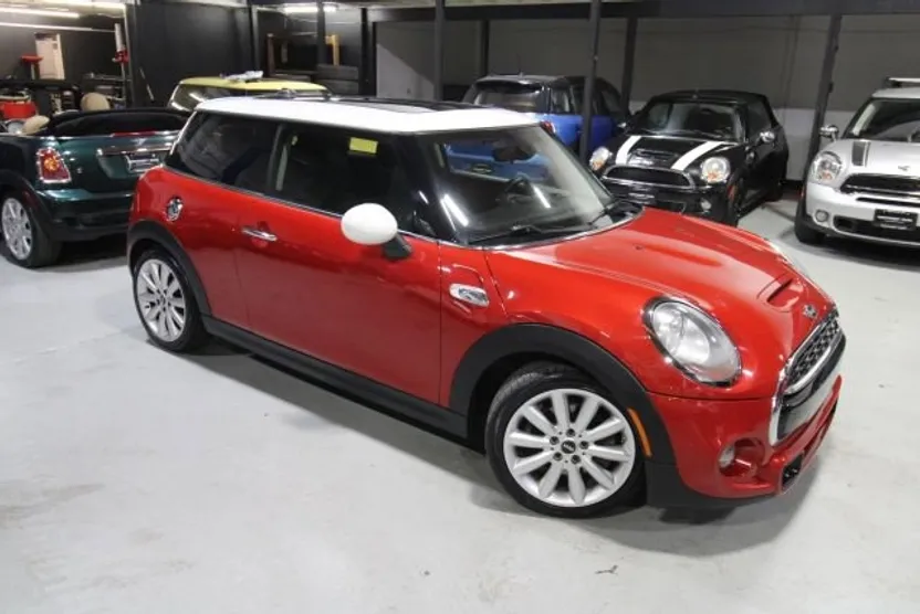 2014 Mini Cooper S Hardtop 2 Door photo 1