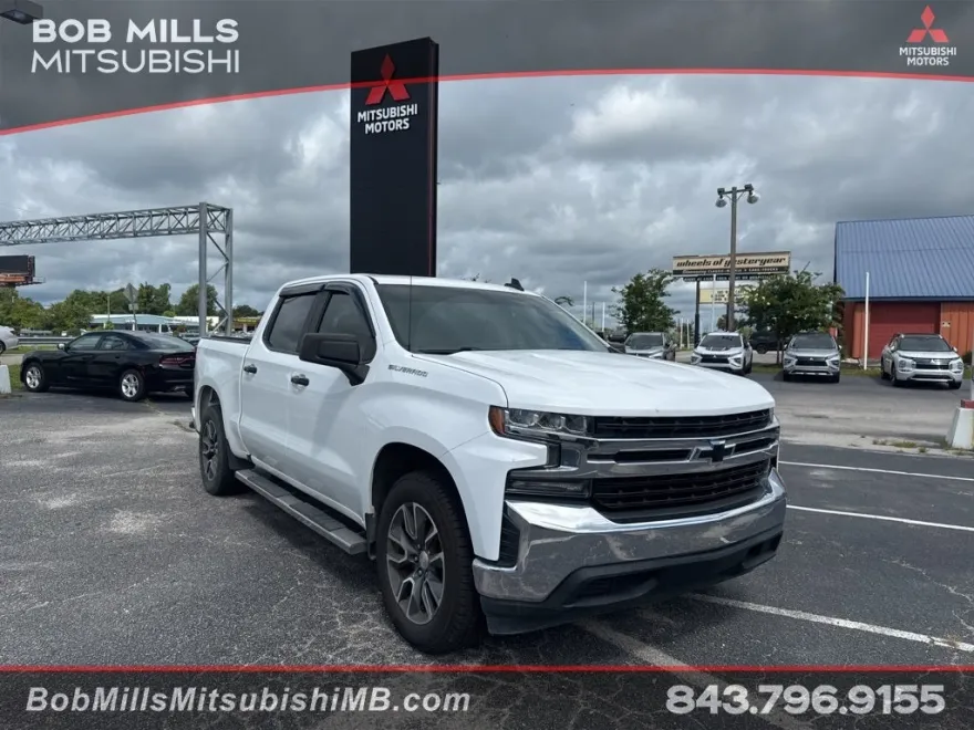 2020 Chevrolet Silverado 1500 LT photo 1