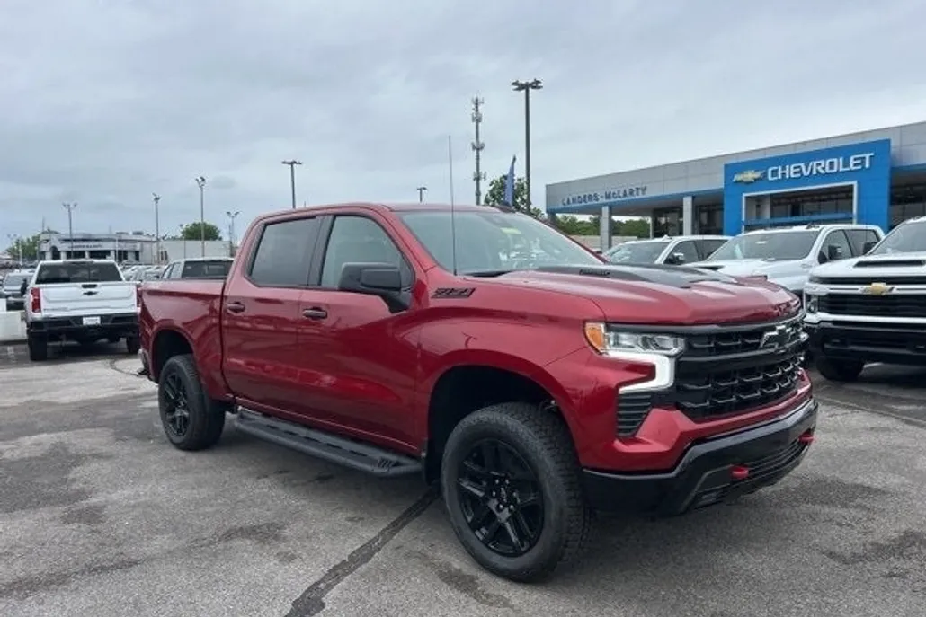 2025 Chevrolet Silverado 1500 LT Trail Boss photo 1