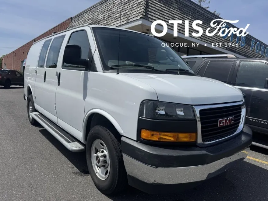 2023 Gmc Savana 2500 Cargo photo 1