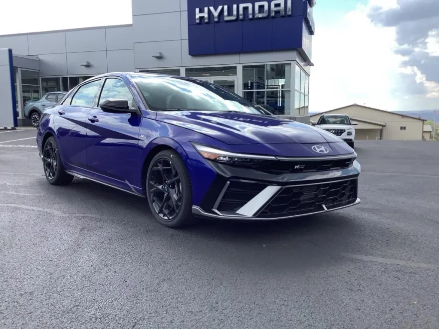 2025 Hyundai Elantra N Line photo 1