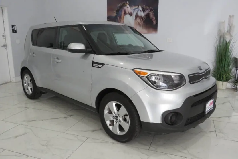 2019 Kia Soul Base photo 1