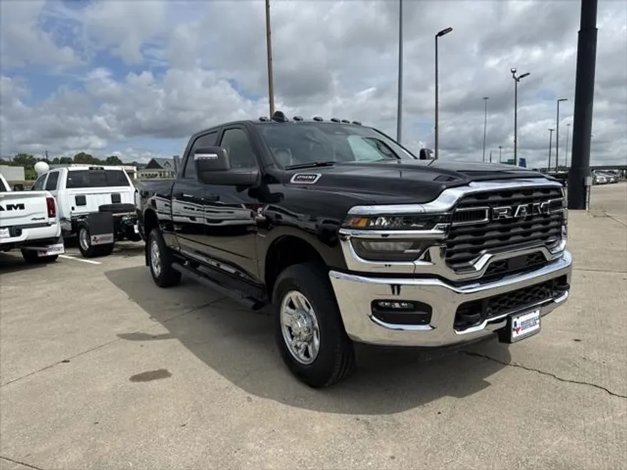 2025 Ram 2500 Tradesman photo 1