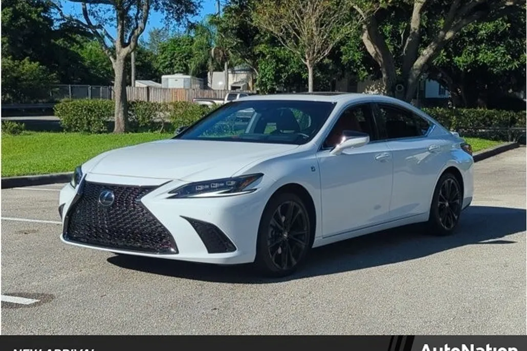 2025 Lexus ES 350 F SPORT Handling photo 1