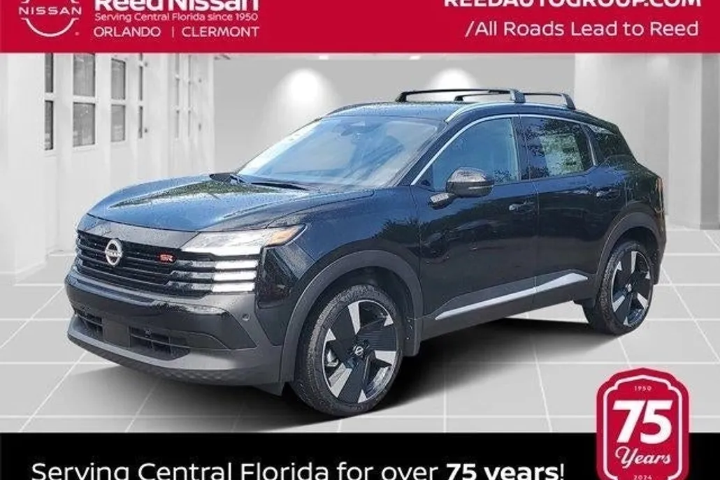 2025 Nissan Kicks SR photo 1