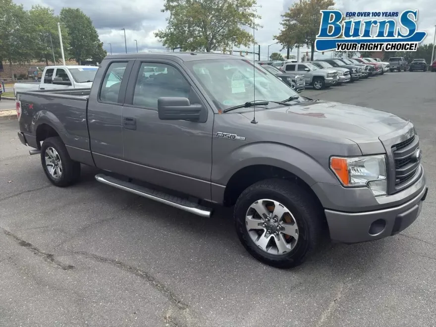 2013 Ford F-150 STX photo 1