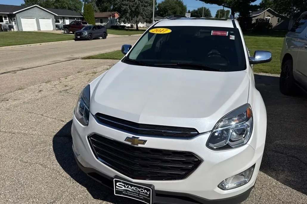 2017 Chevrolet Equinox Premier photo 1
