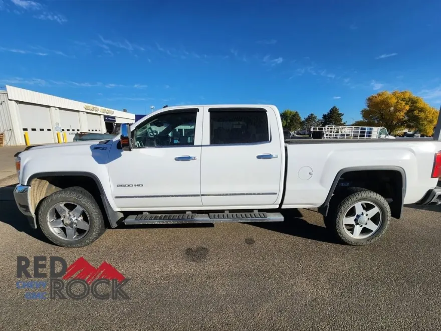 2015 Gmc Sierra 2500 HD SLT photo 1