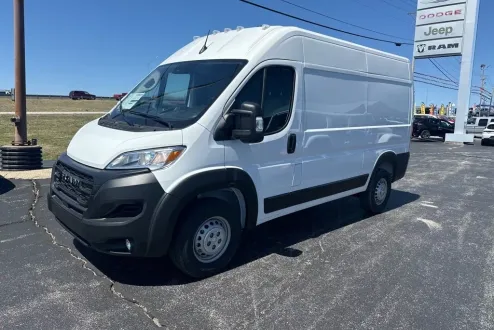 2024 Ram ProMaster 3500 Cargo Van photo 2