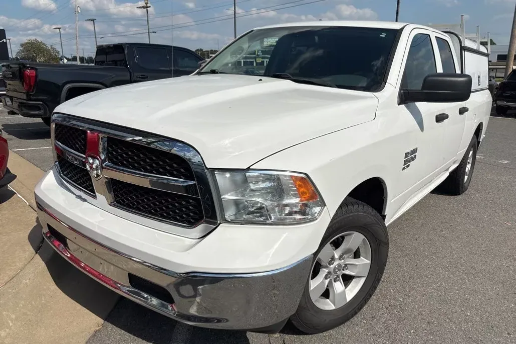 2019 Ram 1500 Classic Tradesman photo 1