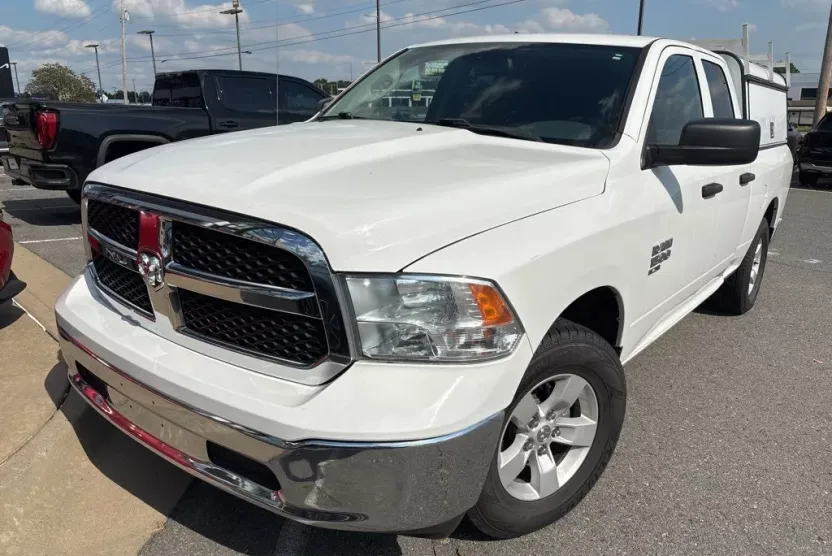 2019 Ram 1500 Classic Tradesman photo 1