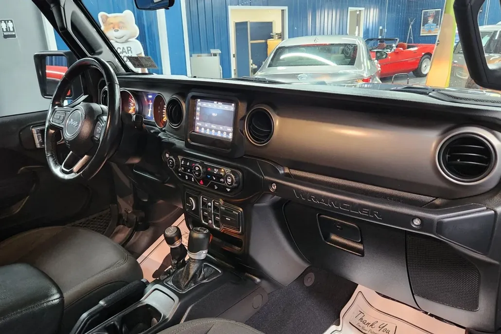 2020 Jeep Wrangler Unlimited Sport photo 1