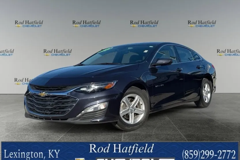 2023 Chevrolet Malibu 1LT photo 1