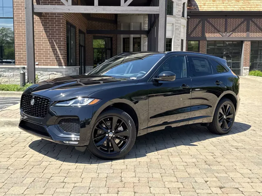 2026 Jaguar F-PACE P400 R-Dynamic S photo 1