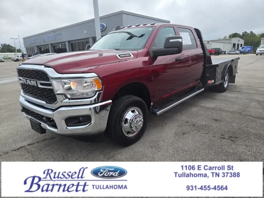 2023 Ram 3500 Tradesman photo 1