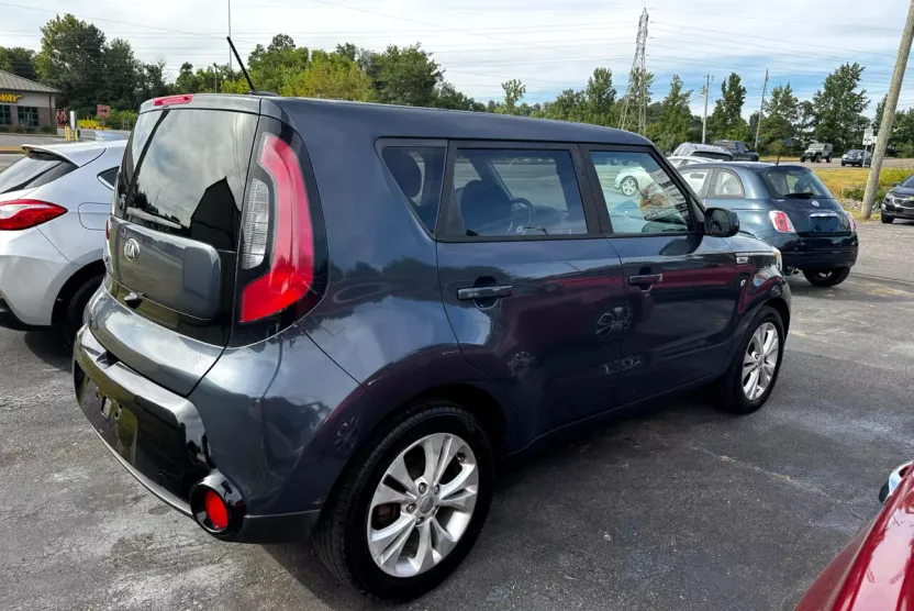 2016 Kia Soul Exclaim photo 1