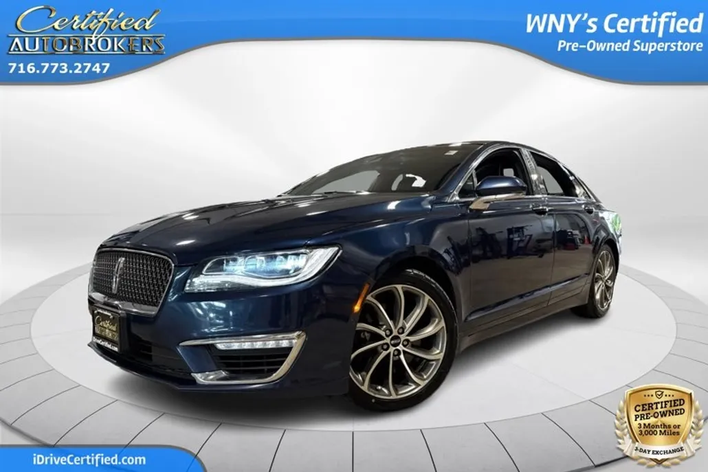 2017 Lincoln MKZ Reserve photo 1