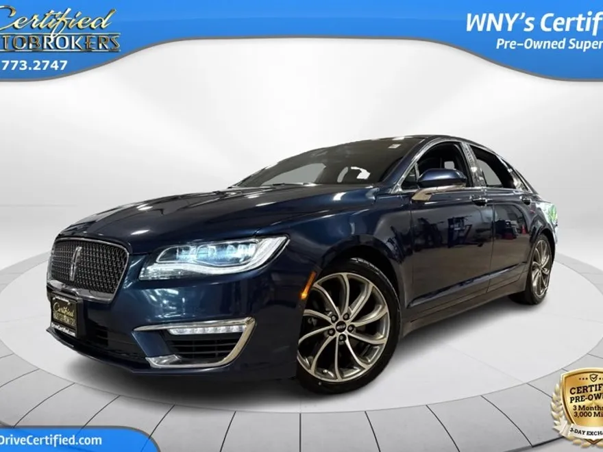 2017 Lincoln MKZ Reserve photo 1