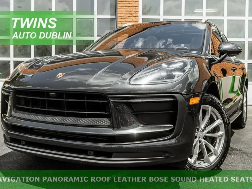2022 Porsche Macan Base photo 1