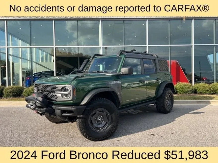 2024 Ford Bronco Everglades photo 1