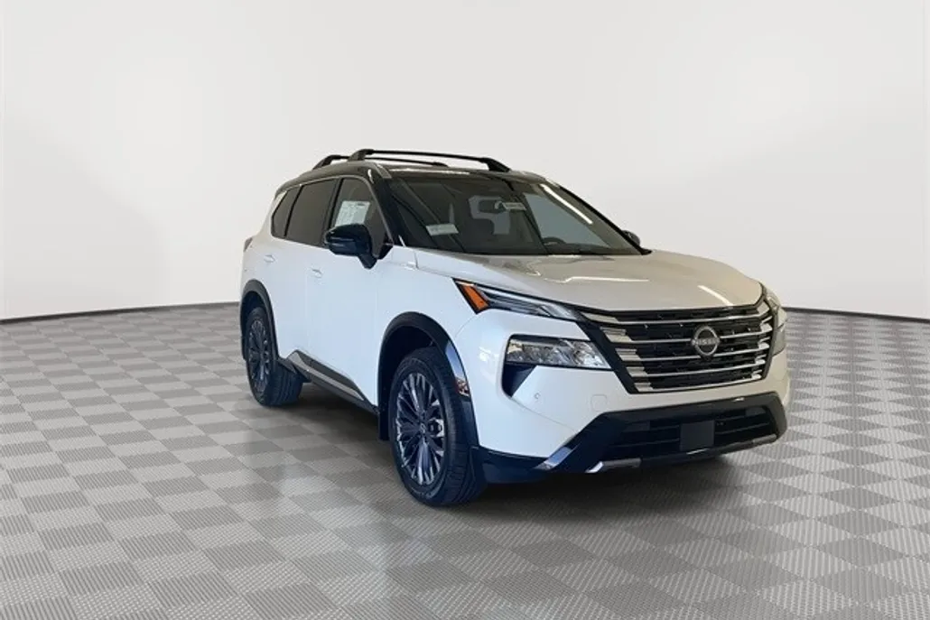 2026 Nissan Rogue Platinum photo 1