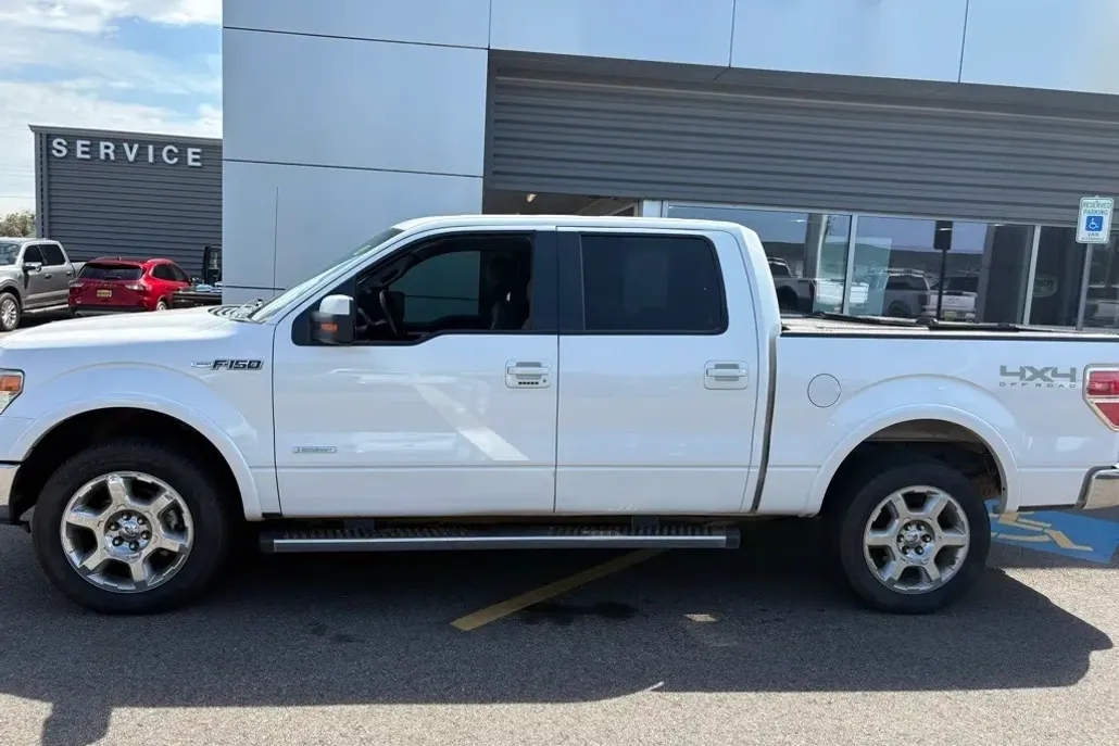 2013 Ford F-150 Lariat photo 1