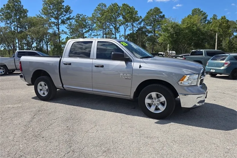2023 Ram 1500 Classic Tradesman photo 1