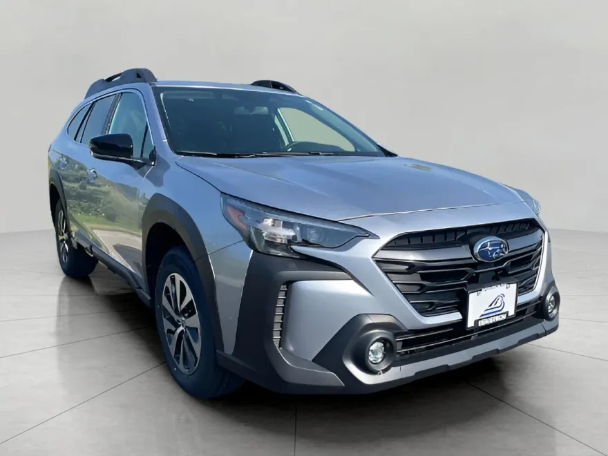 2025 Subaru Outback Premium photo 1