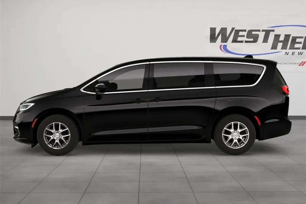 2026 Chrysler Pacifica photo 1