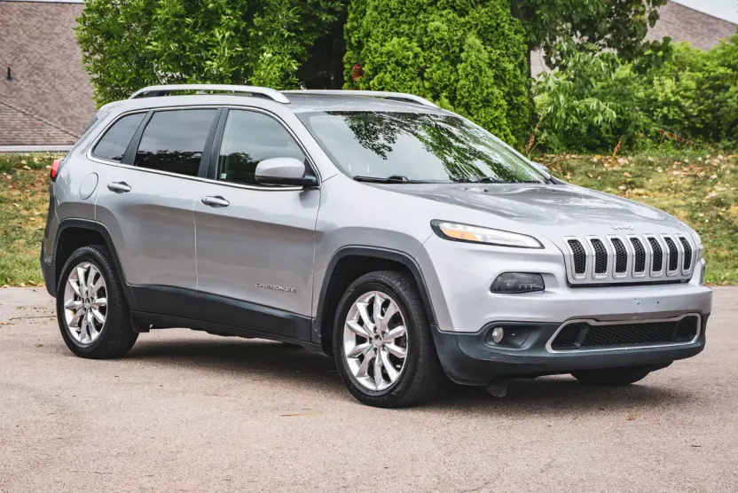 2016 Jeep Cherokee Limited photo 1