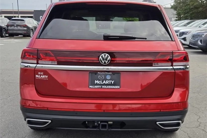 2024 Volkswagen Atlas SE Technology photo 1