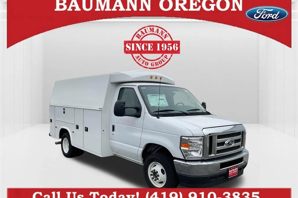 2025 Ford E-350 Base photo 1