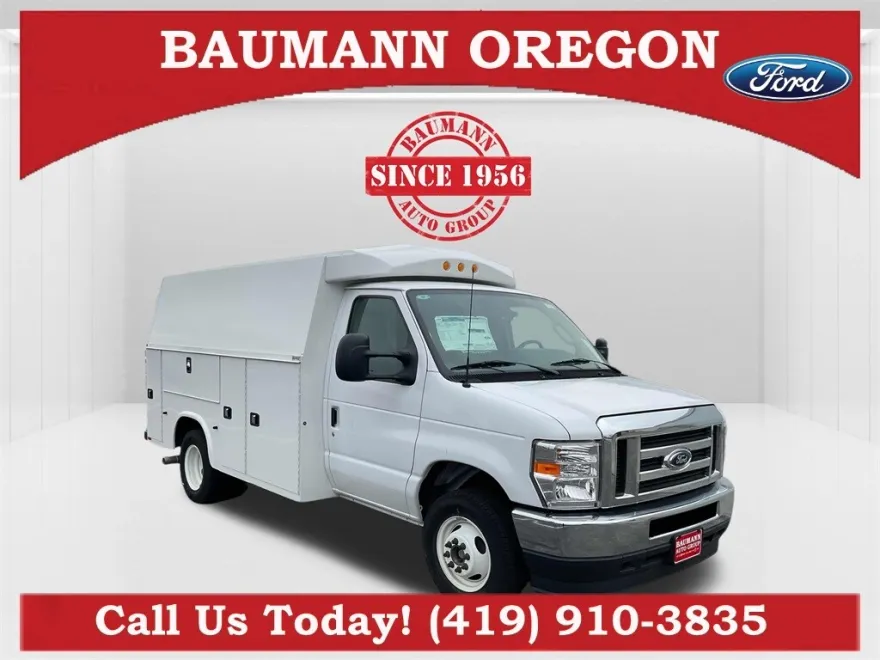 2025 Ford E-350 Base photo 1