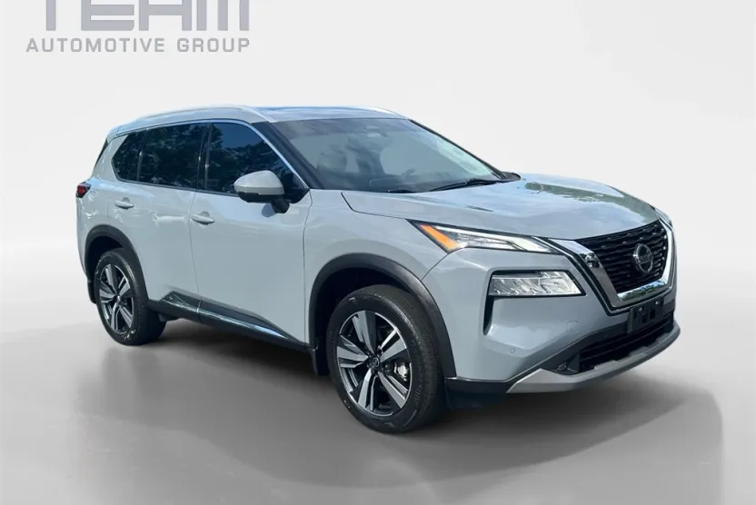 2021 Nissan Rogue SL photo 1