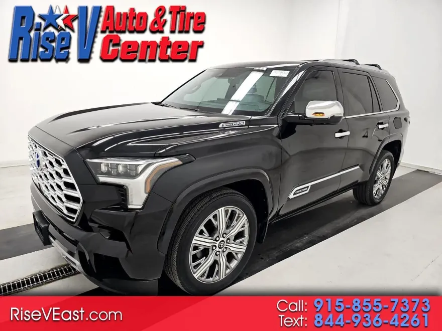 2024 Toyota Sequoia Capstone photo 1