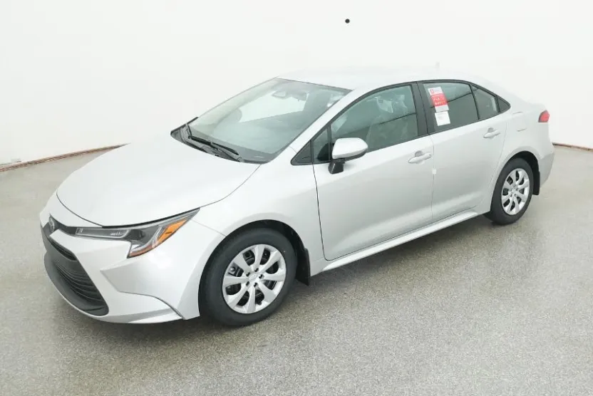 2026 Toyota Corolla LE photo 1