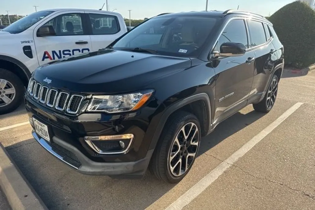 2017 Jeep Compass Limited photo 1