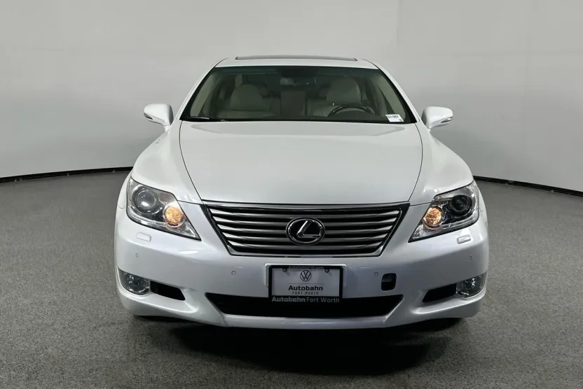 2012 Lexus LS 460 photo 1