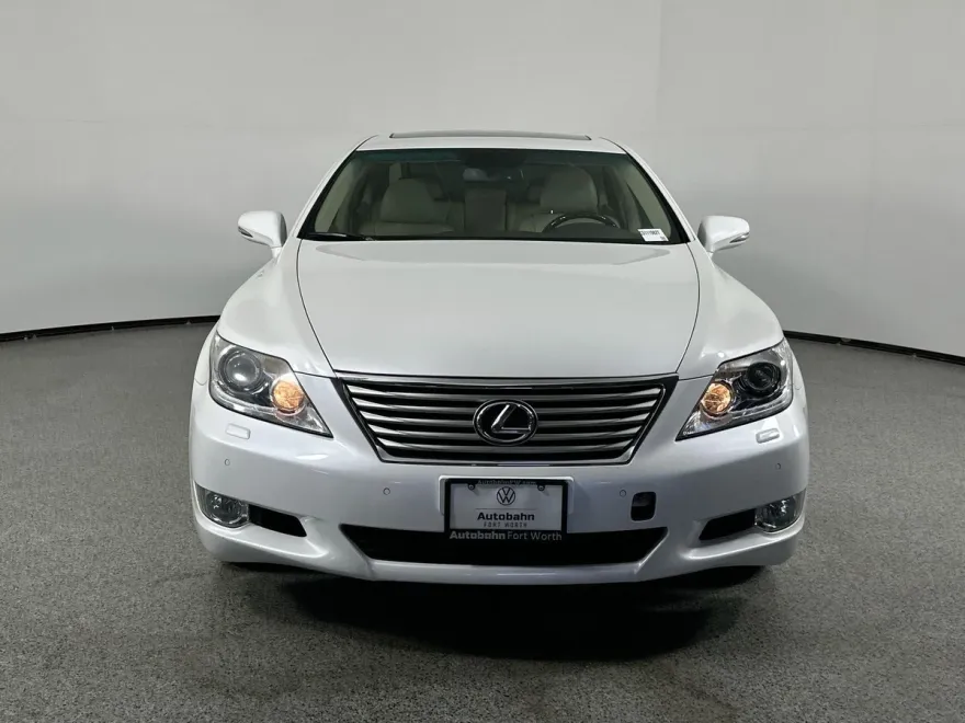 2012 Lexus LS 460 photo 1