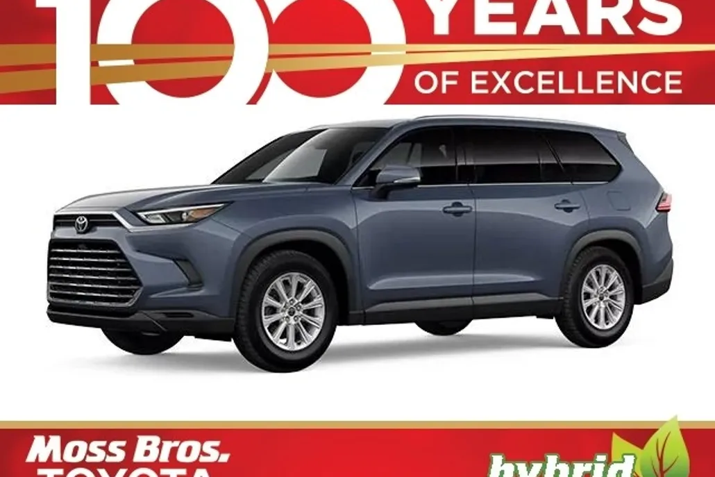 2026 Toyota Highlander Hybrid XLE photo 1