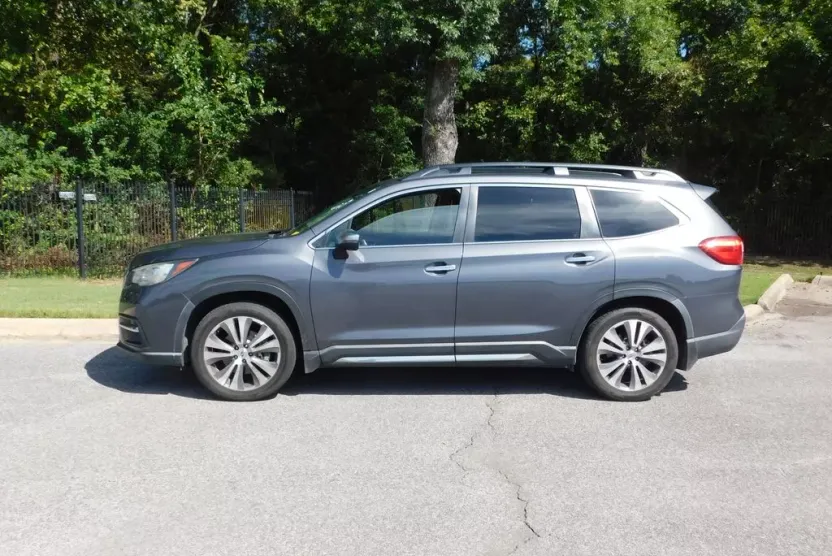 2020 Subaru Ascent Touring photo 1