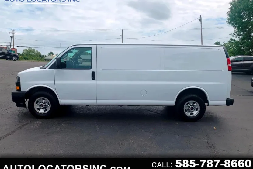 2019 Gmc Savana 3500 Cargo photo 1