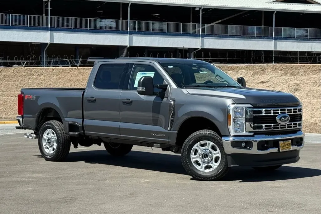 2026 Ford F-250 XLT photo 1