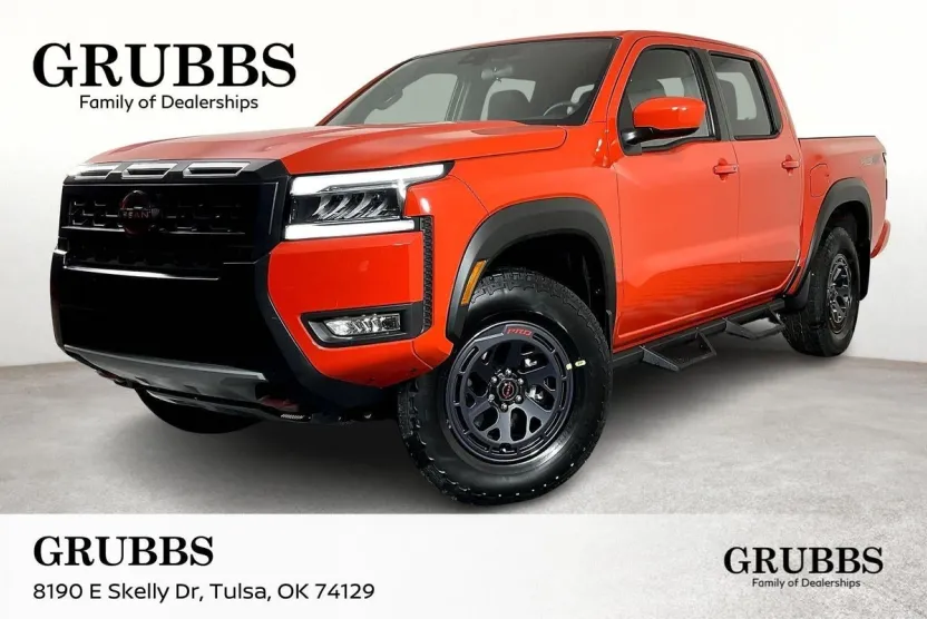2025 Nissan Frontier Crew Cab PRO-4X photo 1